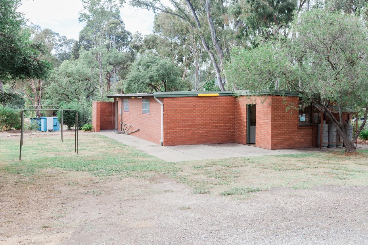 Eildon Pondage Holiday Park エクステリア 写真