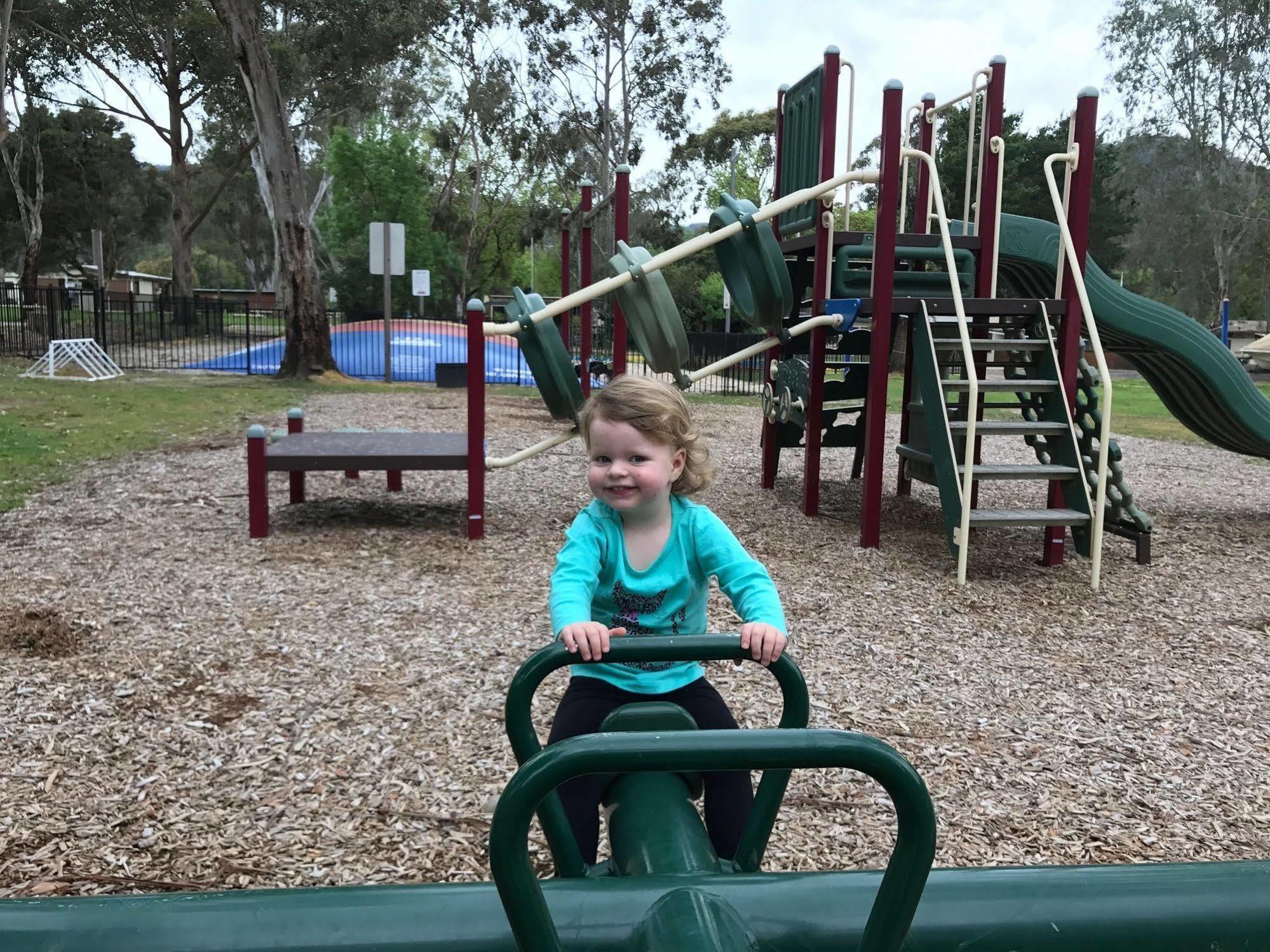 Eildon Pondage Holiday Park エクステリア 写真